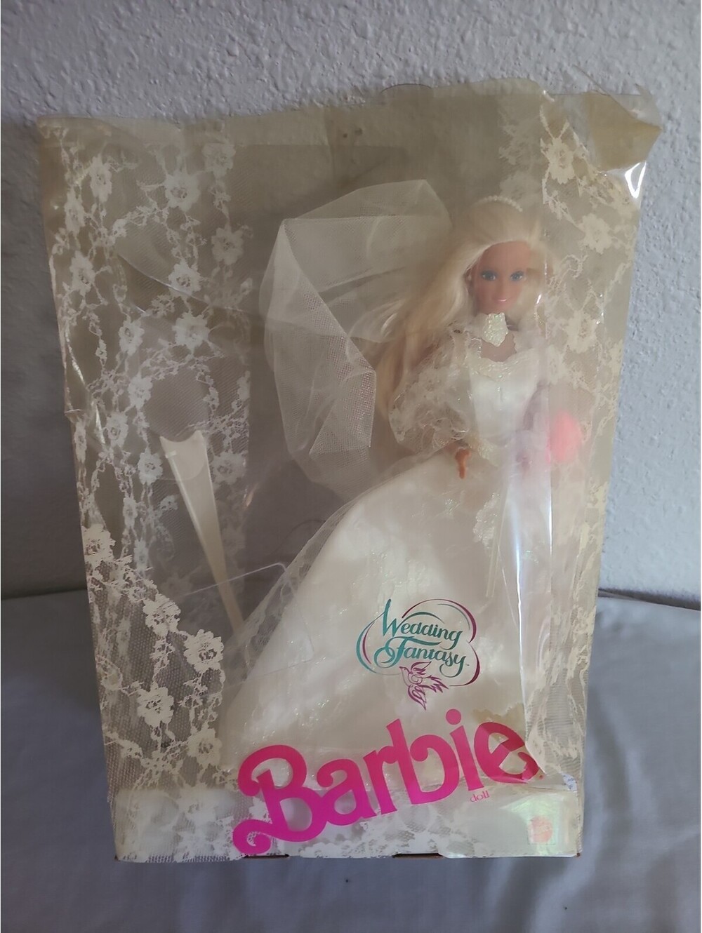 MATTEL BARBIE 1989 "WEDDING FANTASY" DOLL